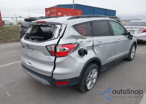 2017 Ford Escape Se z USA, uszkodzony, nr VIN 1FMCU9GD3HUD83012